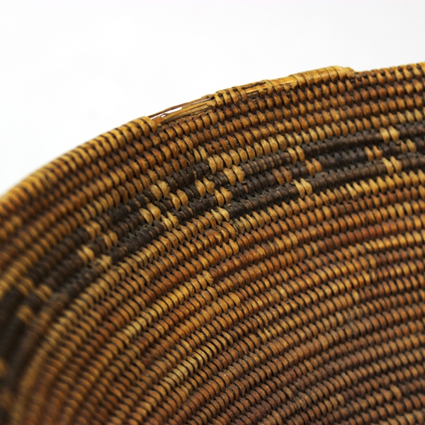 Native American yokuts basket / bowl - c. 1920s - 1930s