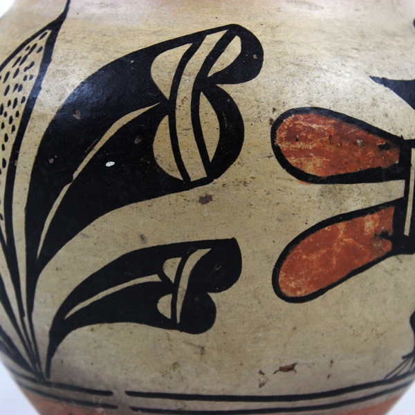 Santo Domingo Indian pueblo pottery - c. 1930s