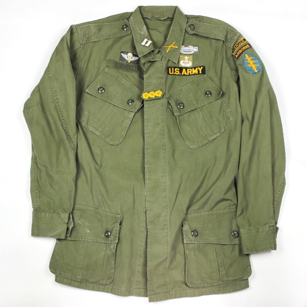 5th SFG 1st Pattern jungle jacket w/ green beret