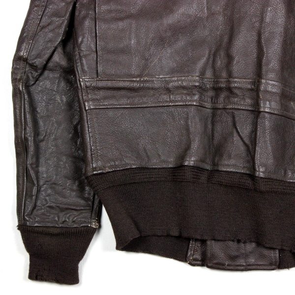 Leather flight jacket type G-1 w/ squadron patch