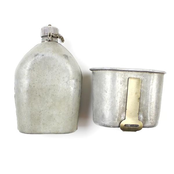 M1910 US army canteen - L.C.C. & Co - 1918