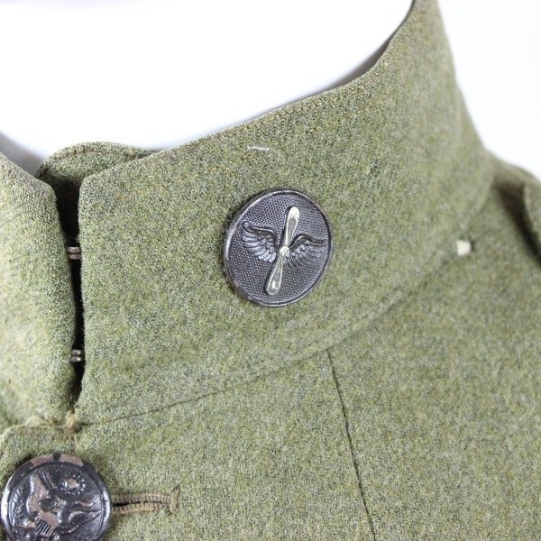 M1917 OD wool service tunic w/ WW1 victory medal - Air Service