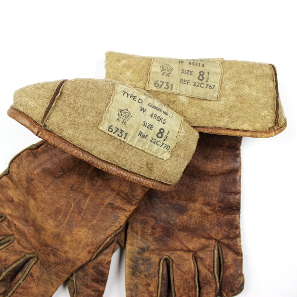 Royal Air Force flight gauntlets type D - Size 8 1/2