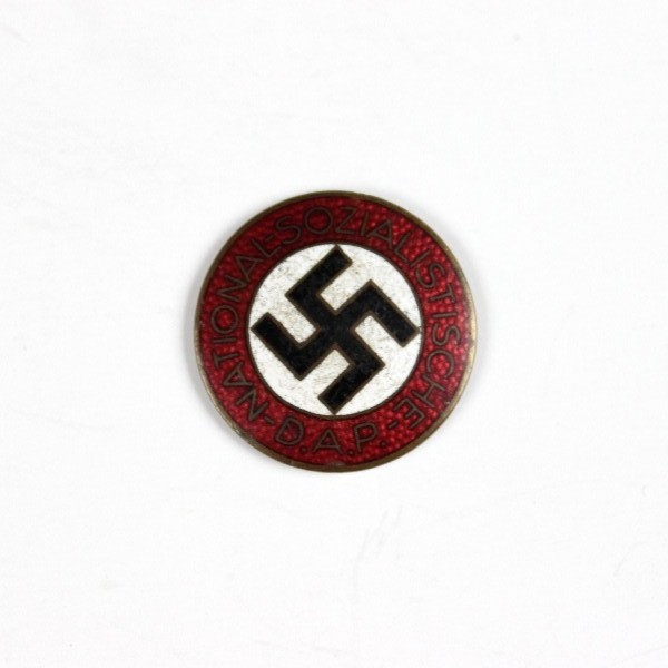 NSDAP membership lapel insignia - M1/72