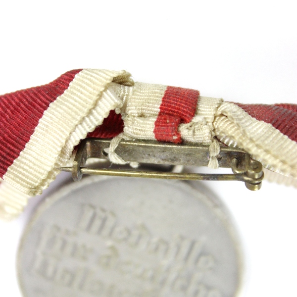 German Social Welfare Decoration Medal - Ladies’ Bow