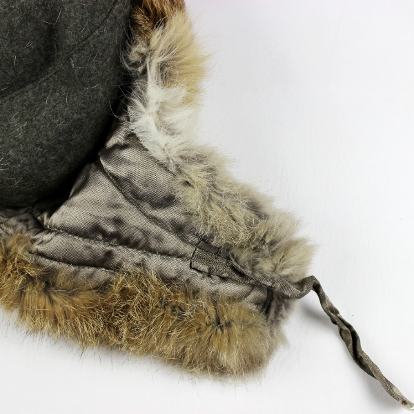 Officers winter fur cap w/ WH eagle - 1943