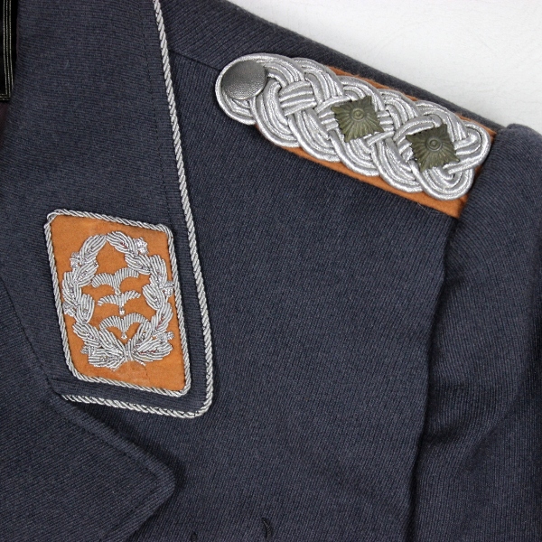 Luftwaffe communication officer dress tunic - Identified