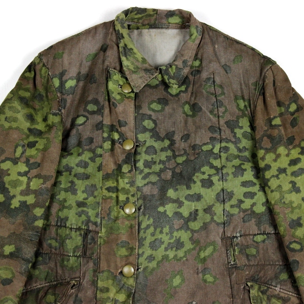 Oak-leaf camouflage reversible winter parka