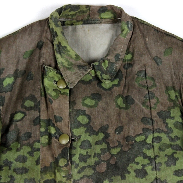 Oak-leaf camouflage reversible winter parka