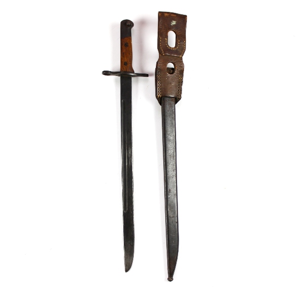 Type 30 training bayonet w/ scabbard and leather frog