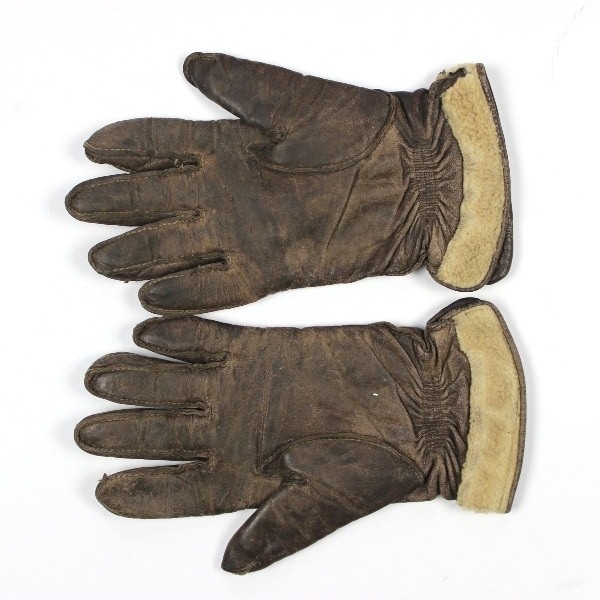 Scarce US Navy aviator flight leather gloves type M-387G