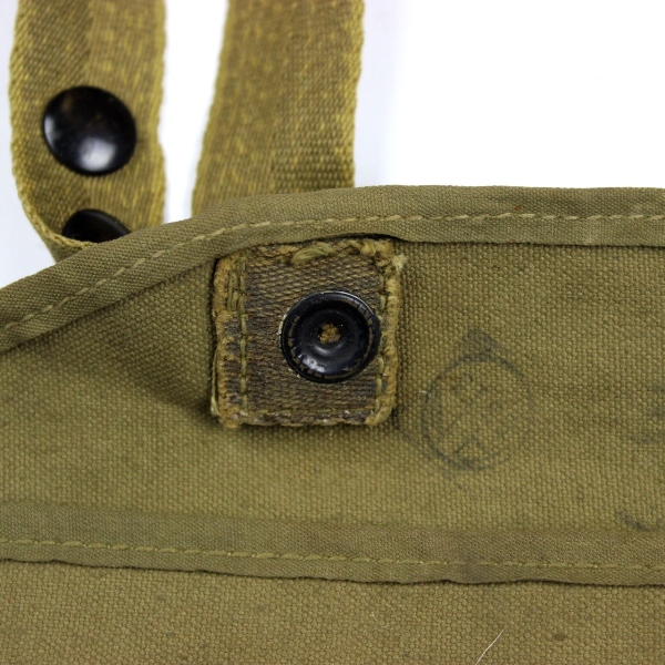 USAAF flares carrying pouch type A-2