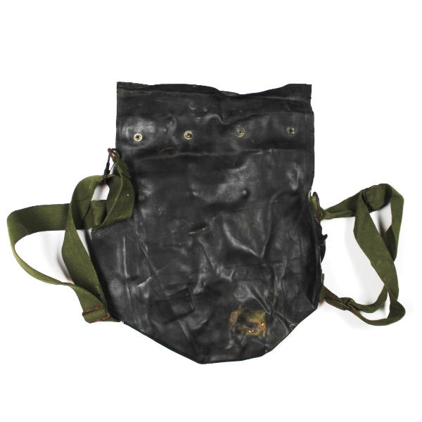 Scarce M7 'D-Day' assault  gasmask bag