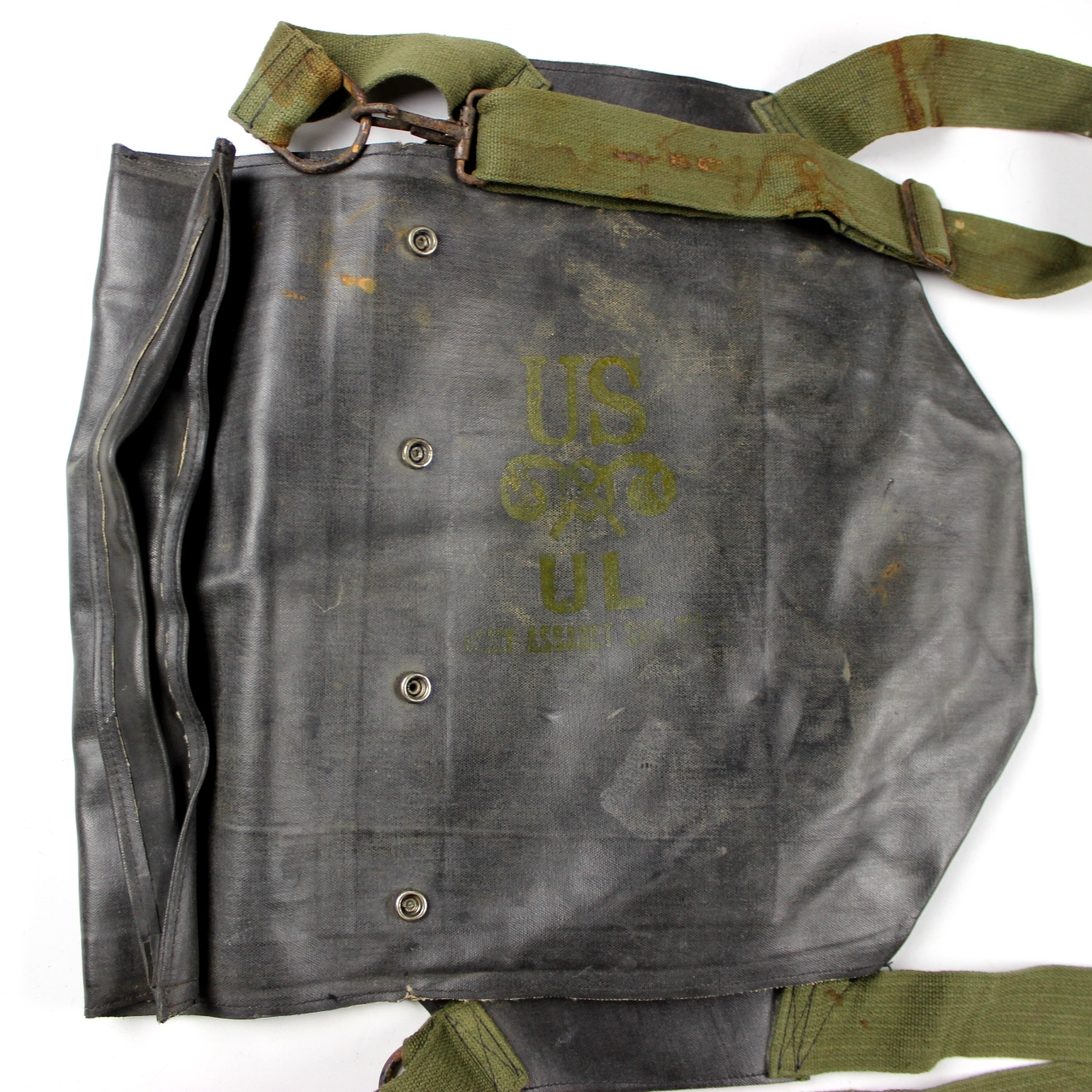 Scarce M7 'D-Day' assault gasmask bag