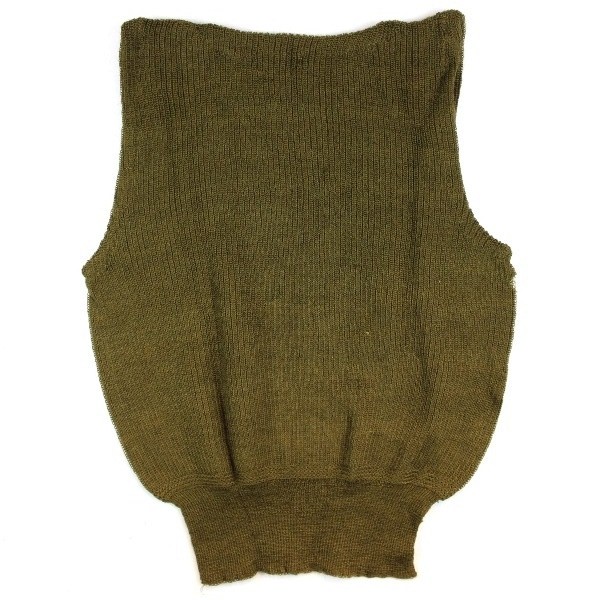 V Neck OD Wool sleeveless sweater - US Army issue - Medium