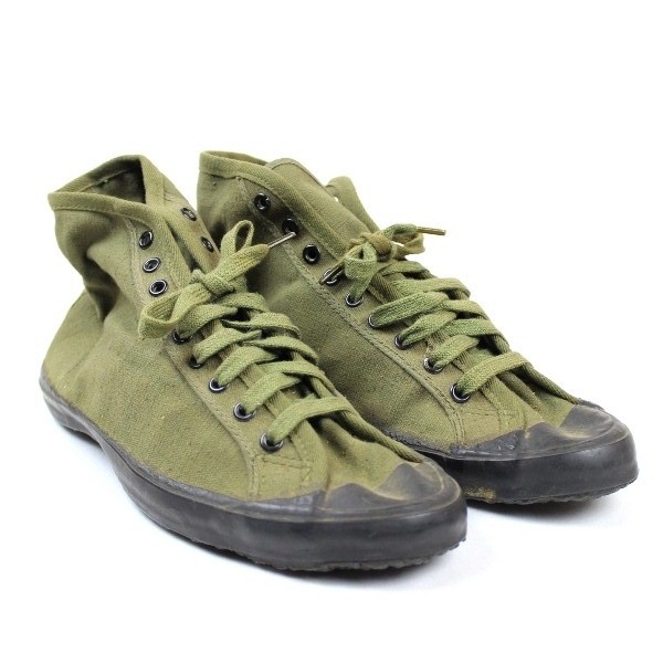 USMC Jungle shoes - US Rubber Co - Dated 10/45 - 10 ½ - Mint