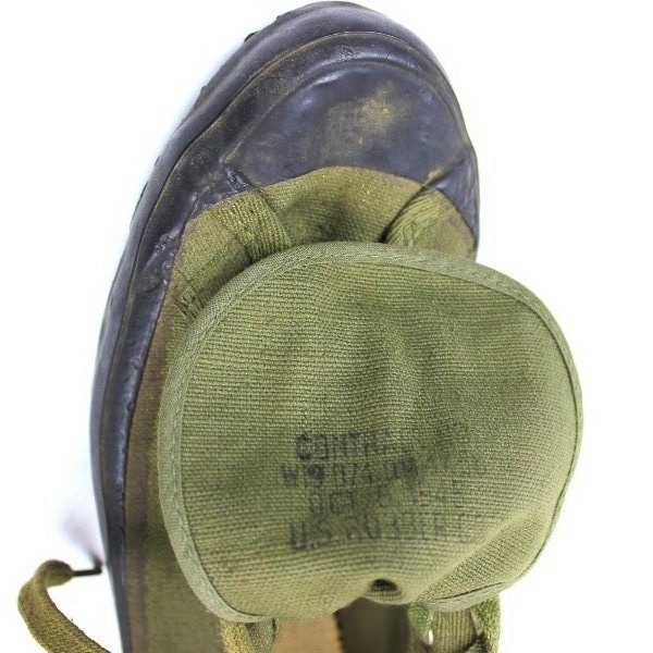 USMC Jungle shoes - US Rubber Co - Dated 10/45 - 10 ½ - Mint