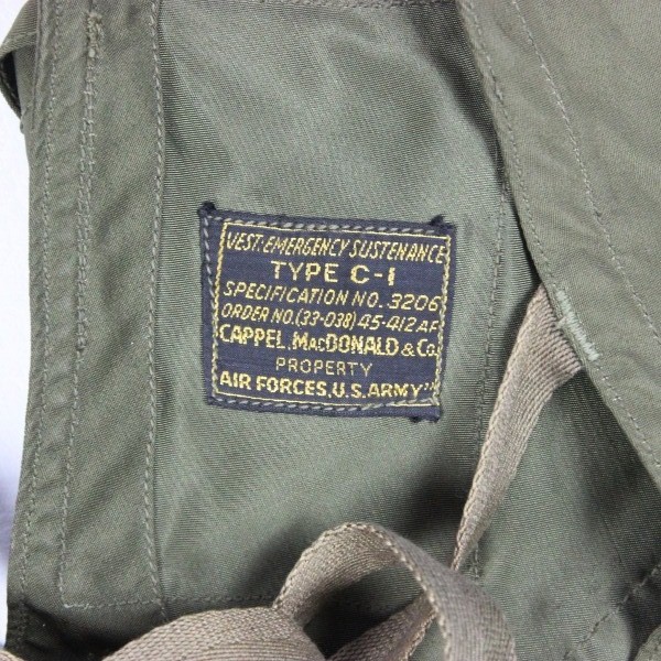 USAAF type C1 emergency sustenance vest - Identified