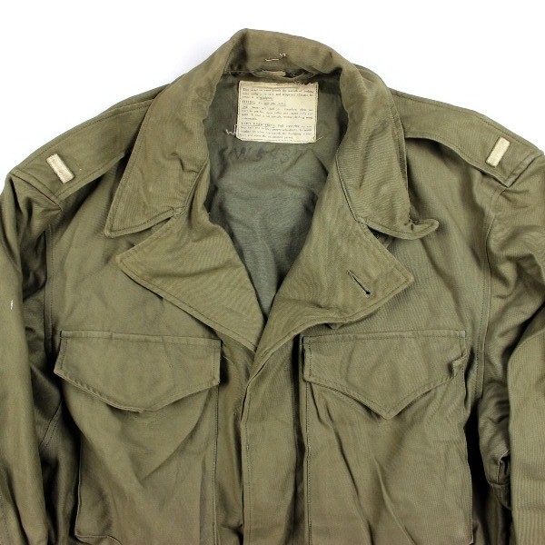 M1943 Field jacket w/ embroidered 1st Lt insignia