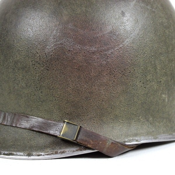 M1 steel helmet - Front seam - fixed bale