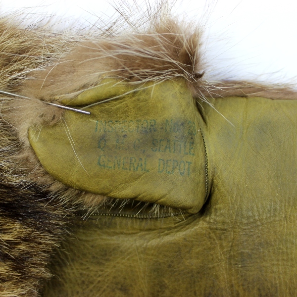 Scarce early Air Corps Arctic wolf fur mittens - Seattle QM Depot